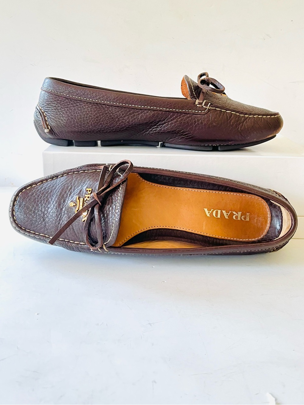 Prada brown pebbled leather driving shoes loafers 38